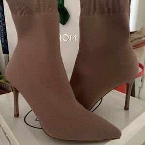Steve Madden booties